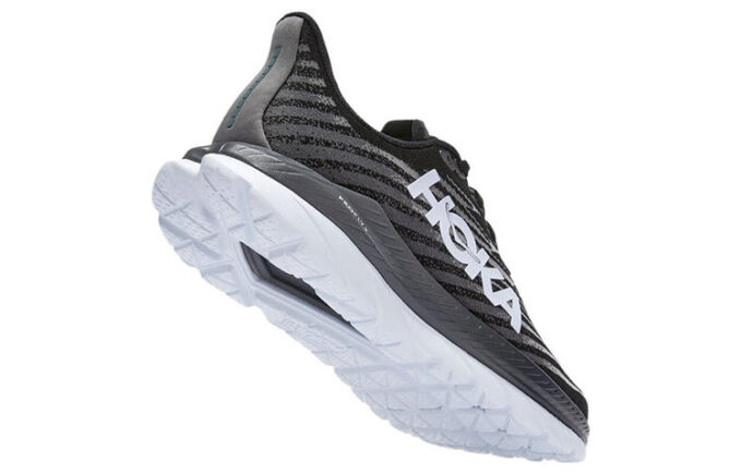 Mach 5 ‘Black Castlerock’